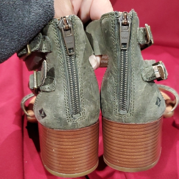 Sperry Green Heels with Criss-Cross Straps - Picture 7 of 8